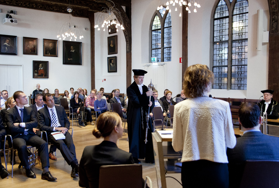 Promotie dr. van de Berg
